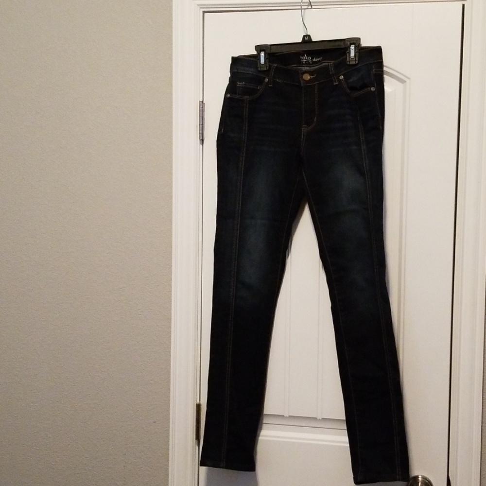 Soho Skinny Jeans Size 4
